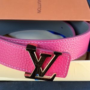 Pink Louis Vuitton leather belt size 6 to 8 ladies